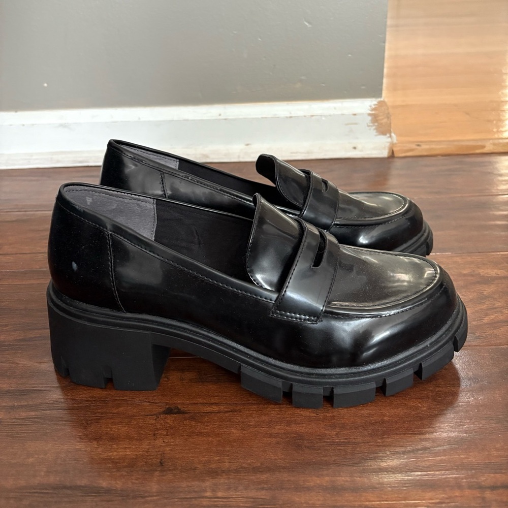 Crown Vintage Black Women’s Loafers
